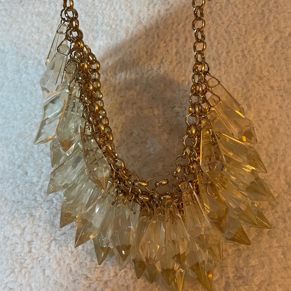 Sorelliea crystal statement necklace